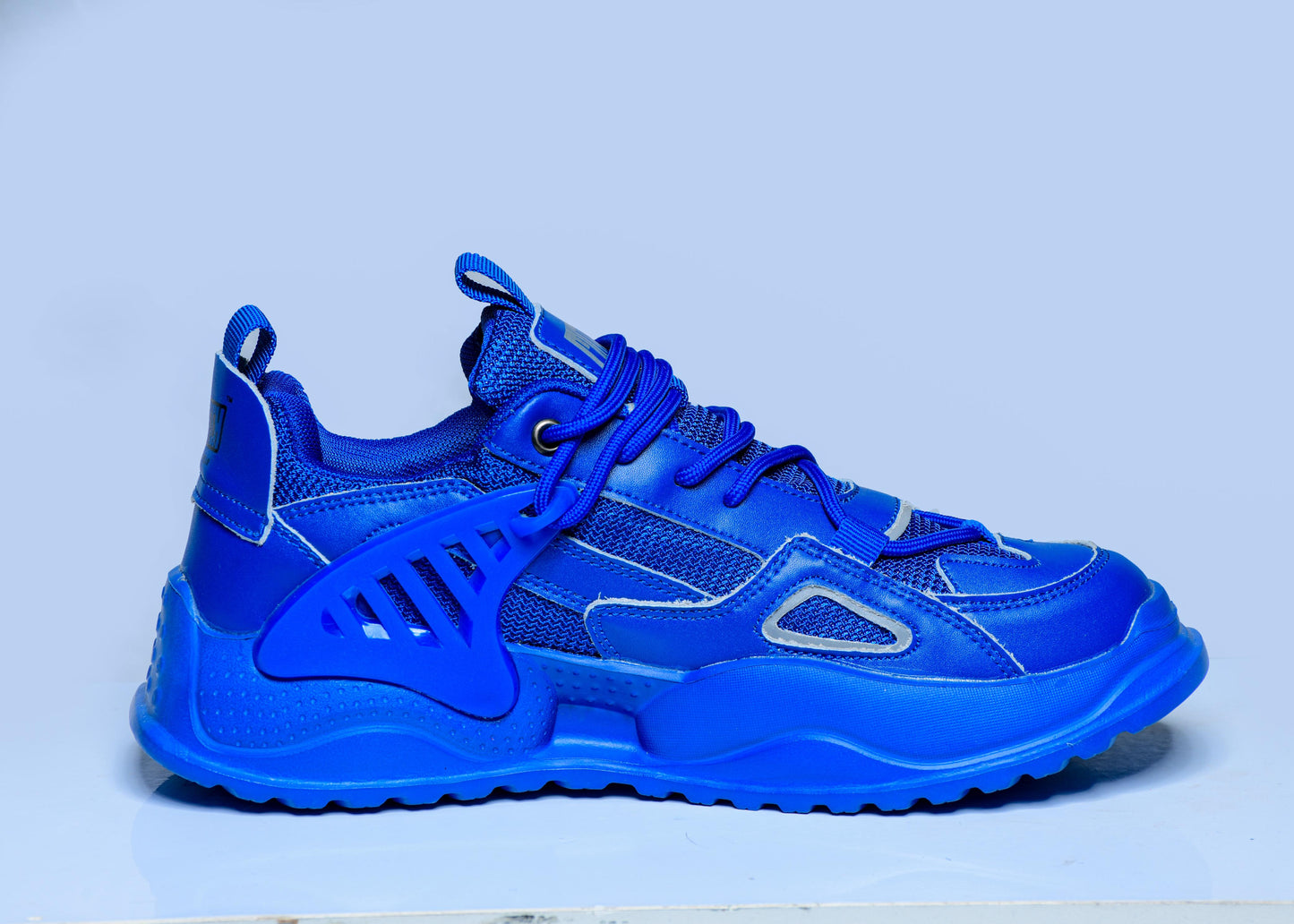 Mitch | Mono Blue